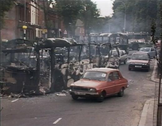 De vrijlating van IRA-terrorist leidt in Belfast tot verdere gewelddadigheden