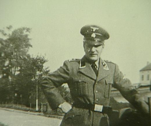 Pieter Menten in SS uniform