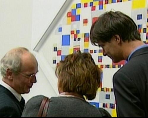 Minsister Zalm en staatsecretaris Van der Ploeg bij de presentatie van de Victory Boogie Woogie in 1998
