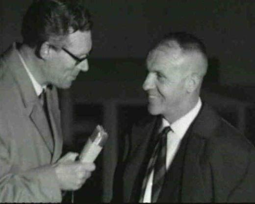 Herman Kuiphof in gesprek met Bill Shankly