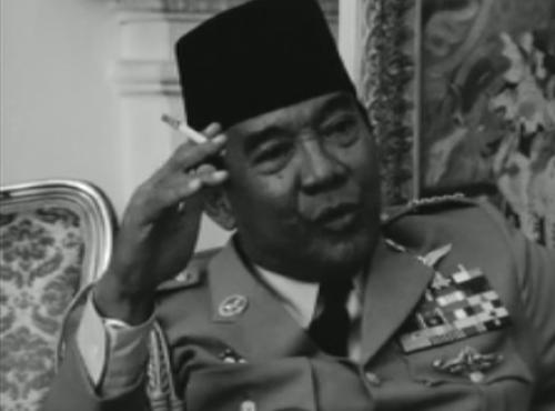Soekarno, geïnterviewd door Willem Oltmans (1966)