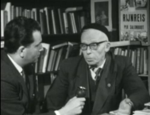 George Oversteegen in 1962 geïnterviewd door het NTS-Journaal als secretaris van de &quot;Bond van Wereldburgers&quot;.