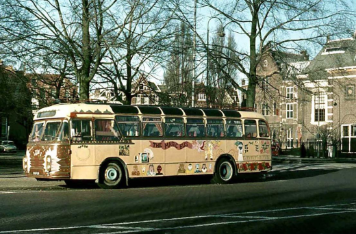 Magic Bus museumplein Peter Hoornweg