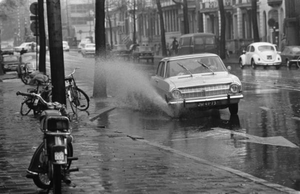 Regen in Amsterdam, 1969